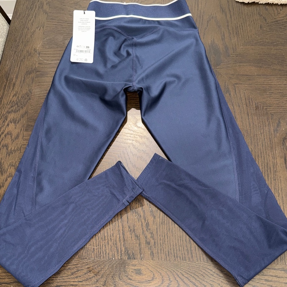NWT ALO Yoga airlift Mesh High Waist Darling Stirrup Legging Navy size XXS - Picture 10 of 12